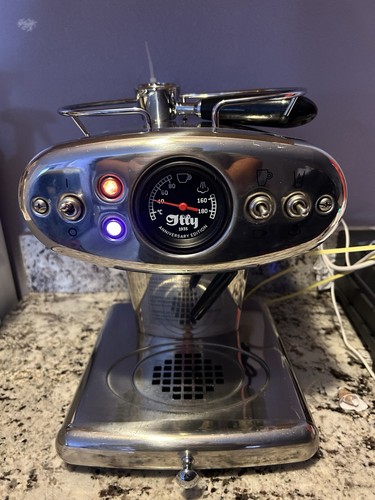 Illy anniversary - x1,