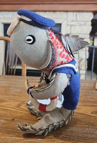 Bambola pesce nautico mascotte