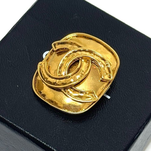 Chanel 94p logo coco mark - 94p,