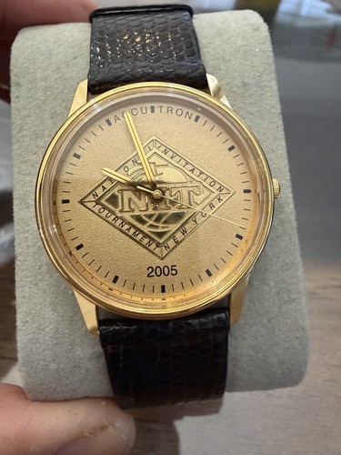 Bulova accutron vintage - bulova,