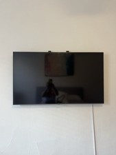 Samsung Smart 43” TV