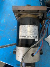 SERVO MOTORE SANYO DENKI M818T-031 PER CNC