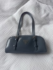 Blue  vintage Guess bag with