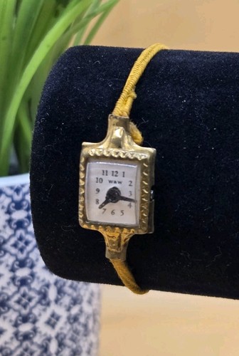 Orologio giocattolo vintage