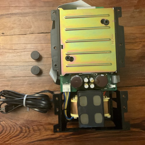 Amplificatore alimentatore
