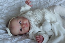 Bambola Reborn Baby Girl Vian scultura Olgar Auer Little Sunshine Nursery