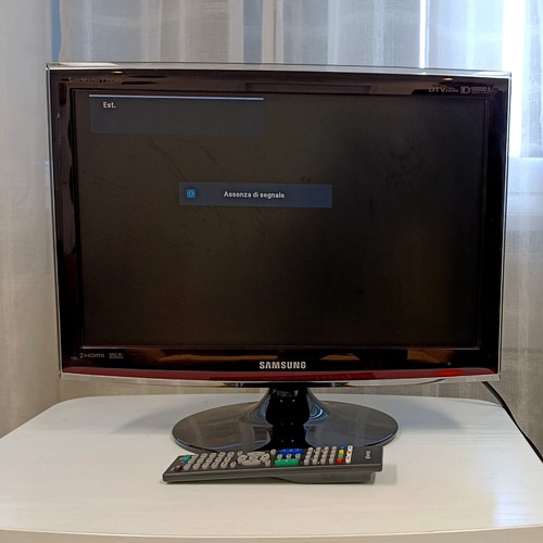 Monitor con tutti - monitor, tv