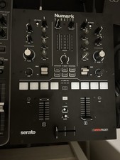 Numark Scratch Mixer Serato DJ