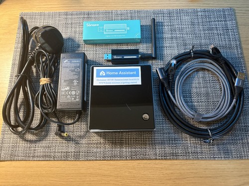 Home assistant mini - pc, hub