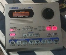BOSS DR3 DRUM MACHINE con