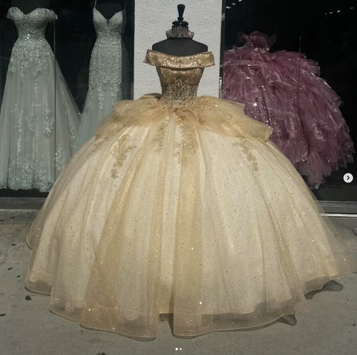 Gold princess quinceanera - princess,