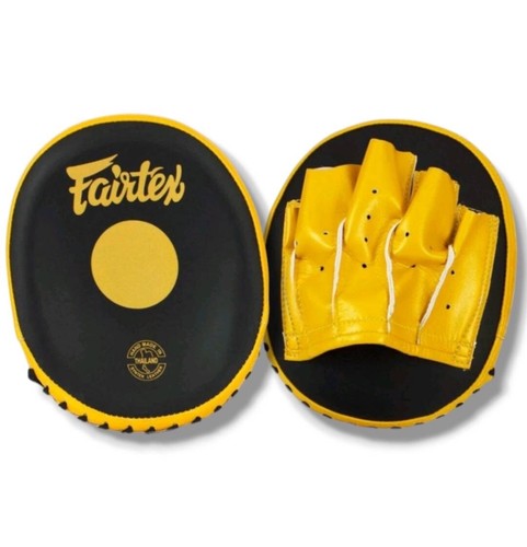 Guantoni fairtex messa fuoco - messa,