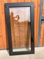 Lotto di 13 Finestre in Alluminio a Taglio Freddo Ottime Condizioni, doppi vetri