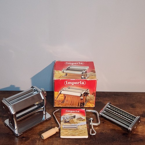 Macchina per pasta manuale