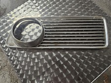 BMW E10 1502 1602 1802 2002 Griglia Ornamentale Frontale Cromo Dx Modanatura OEM