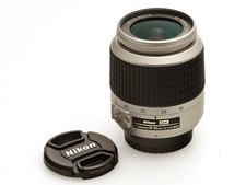 Nikon obiettivo zoom AF-S DX