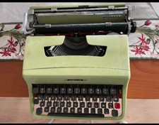 Macchina da scrivere Olivetti Lettera 82.la 22 brasiliana