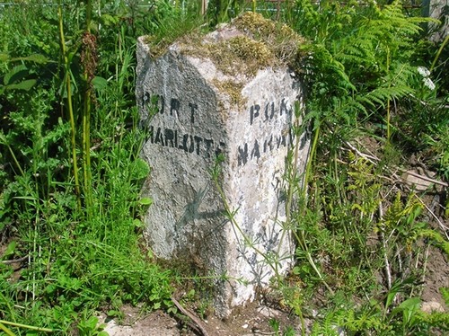Photo 6x4 old milestone - photo, by