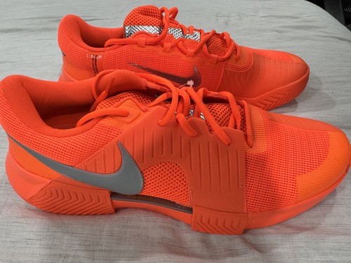 Taglia scarpe da tennis - 12,
