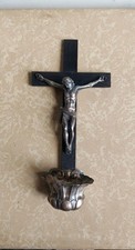 Antico Crocifisso con Acquasantiera in Argento con Marchio