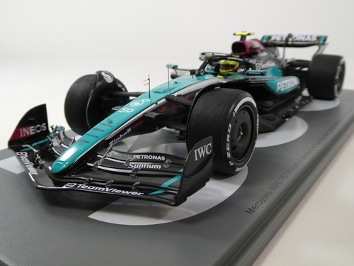 Spark mercedes w15 - #44, lewis
