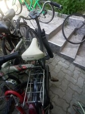 Bici bianchi con sedile - bici,