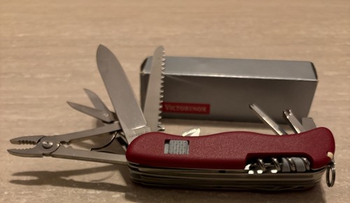 Victorinox hercules 9043 - victorinox,