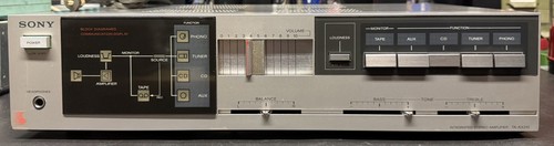 Amplificatore stereo fi - stereo, hi-fi