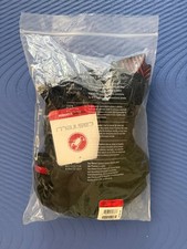 Nuovissimo con etichette