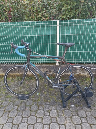 Bicicletta corsa in - bicicletta,