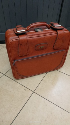 Valigia pelle vintage - in,
