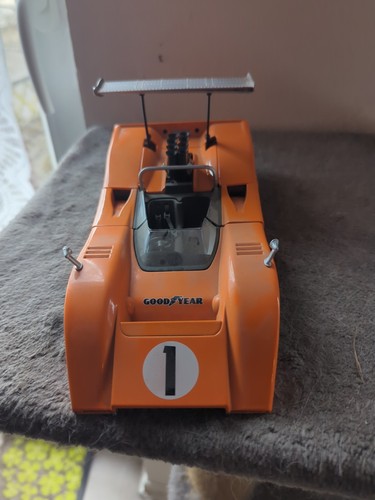 Auto corsa mclaren gmp - 1/18,