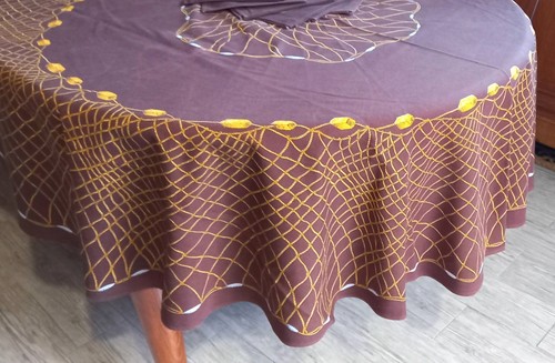 Tovaglia rotonda marrone - , con