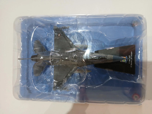 Italeri 100 aerei general - italeri,