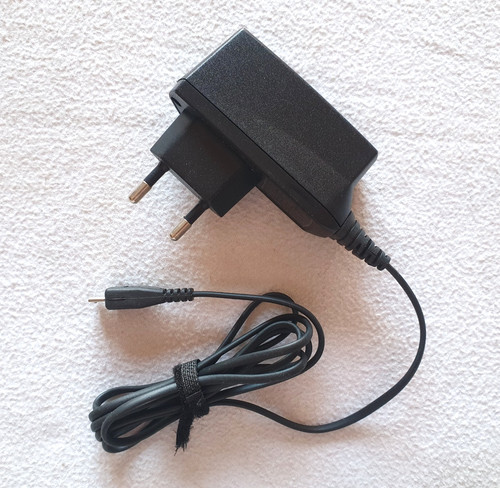 Alimentatore device