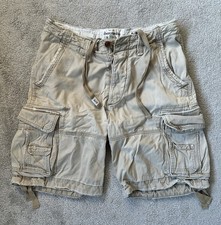 Pantaloncini cargo esercito