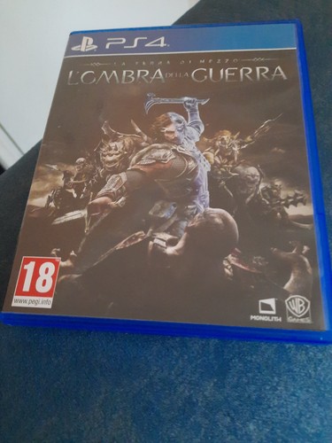 Terra mezzo l ombra - di,