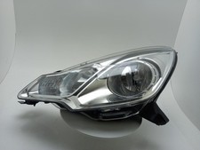 Faro proiettore anteriore