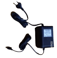 DeVILBISS ADATTATORE CARICA BATTERIA  13,5V - 1,6A 21,6VA MOD. 7304W/Dc6.