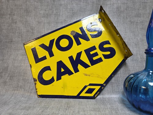 Vintage original lyons cakes - original,
