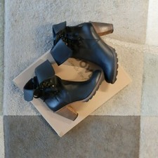 Stivaletto donna con cerniera