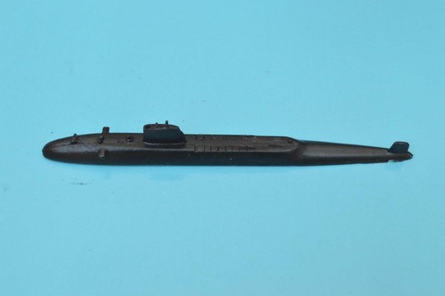 Resolution class submarine