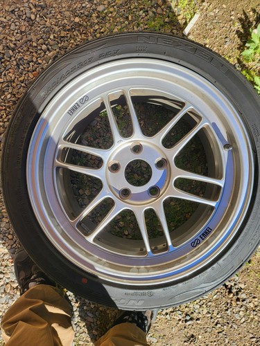 Enkei rpf1 17x - 45f, gomme