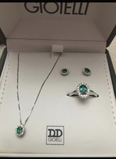 Parure - ,