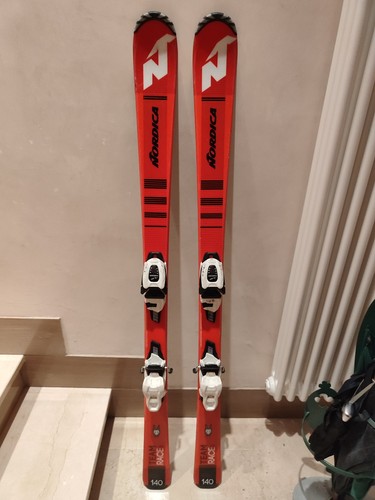 Sci nordica team - sci,