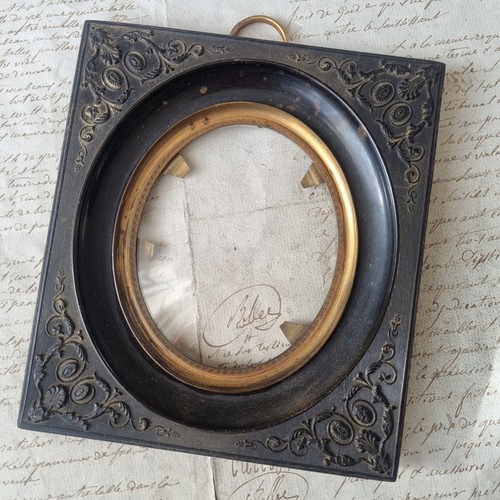 Cadre ancien gutta percha - ancien,