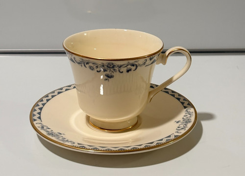 Royal doulton josephine - doulton, h5235