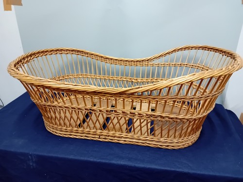 Large vintage wicker basket - wicker,