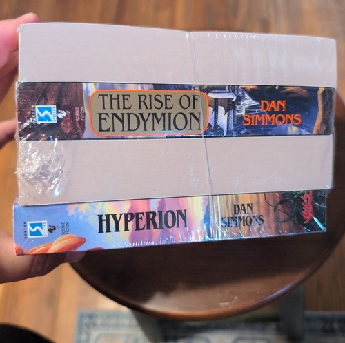 Hyperion cantos dan - hyperion,