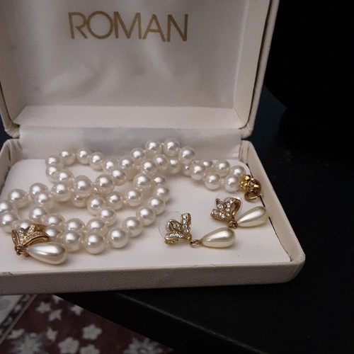 Set collana orecchini romani - e,